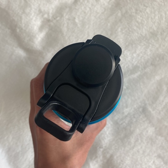 Blue Whole Foods Market TMAW 2021 water bottle - Picture 10 of 17